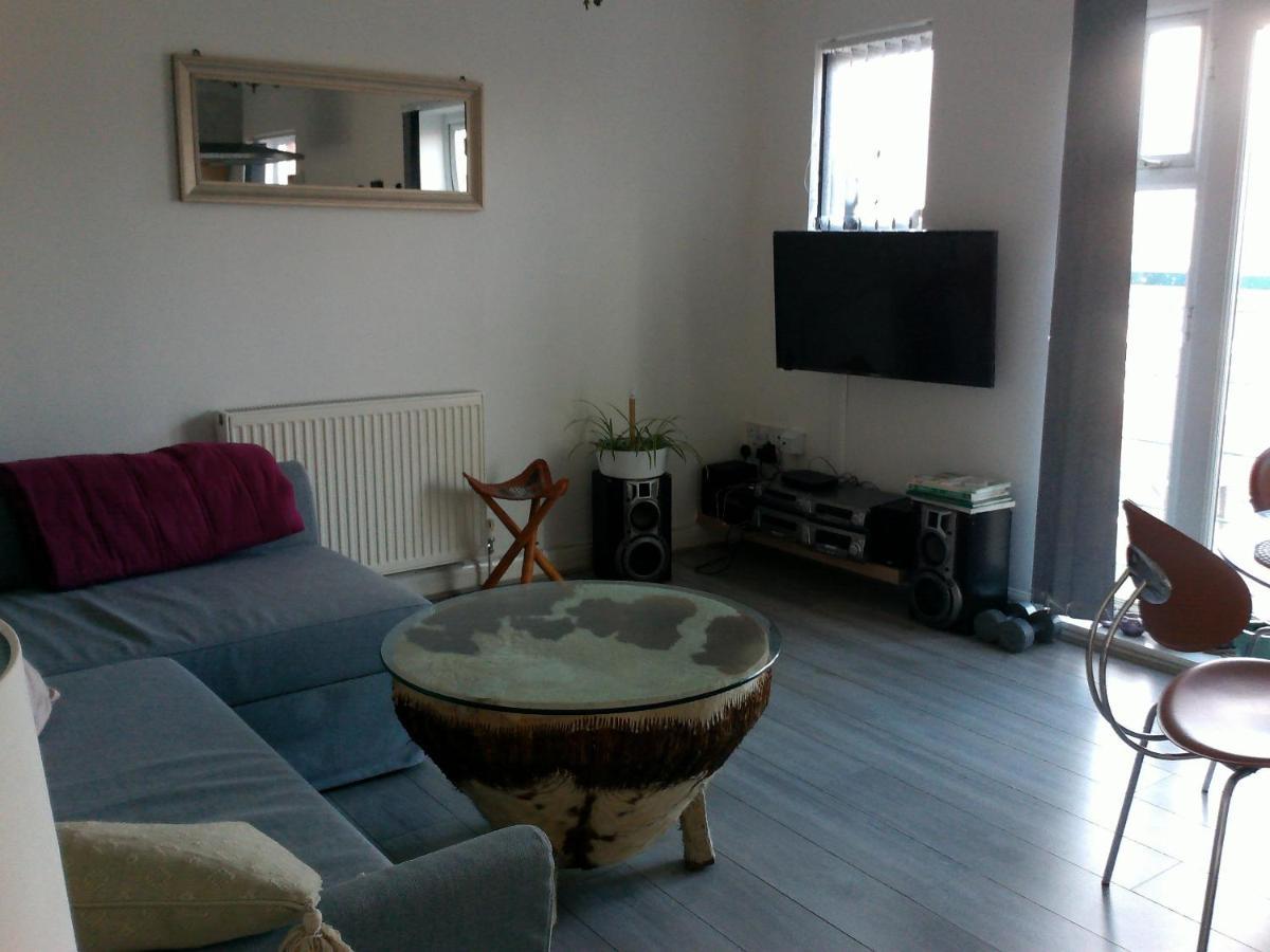 Two Bedroom London Luxury Apartment Londres Exterior foto