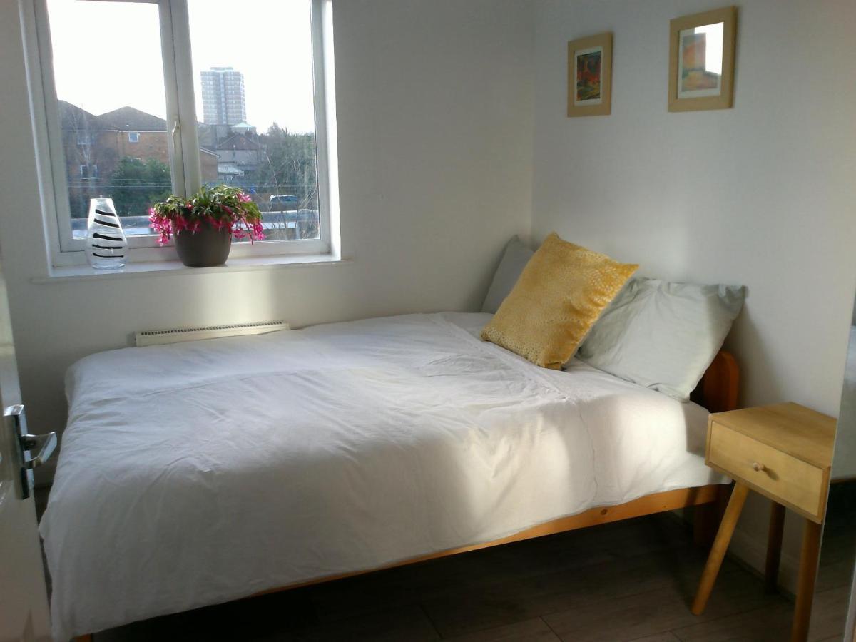 Two Bedroom London Luxury Apartment Londres Exterior foto